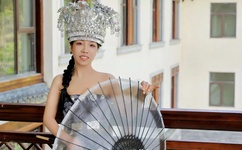 国产亚洲一卡2卡3卡4卡老狼